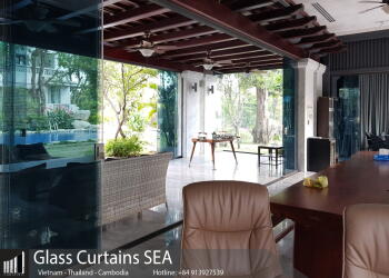 Cửa kính lùa 20 cánh 10 ray sang trọng từ Glass Curtains SEA