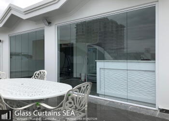 Biệt thự Quận 11 lựa chọn cửa kính từ Glass Curtains SEA