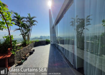 Cửa kính lùa 10 cánh 5 ray sang trọng từ Glass Curtains SEA