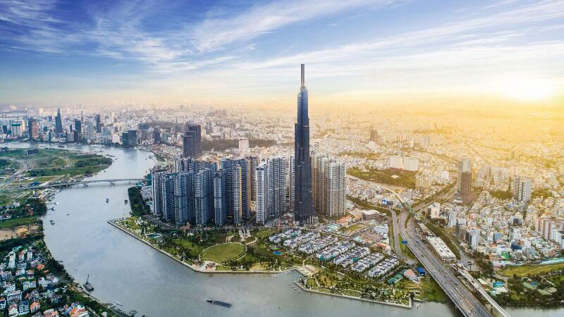 Glass Curtain Sea thi công hệ thống cửa kính xếp trượt cho căn hộ LANDMARK 81 TP HCM 3
