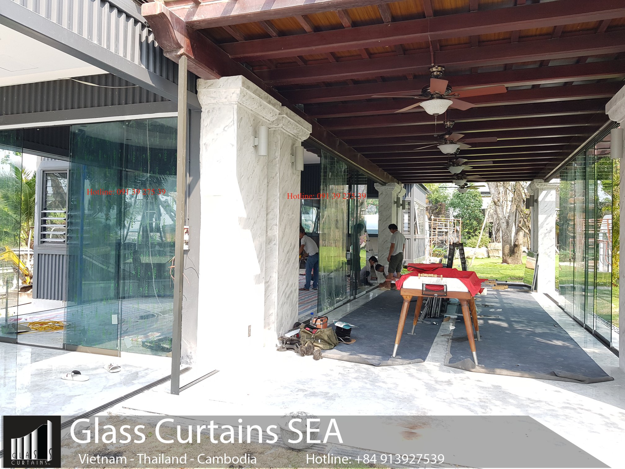 Thi công cửa kính cường lực trượt tại Glass Curtains SEA 6