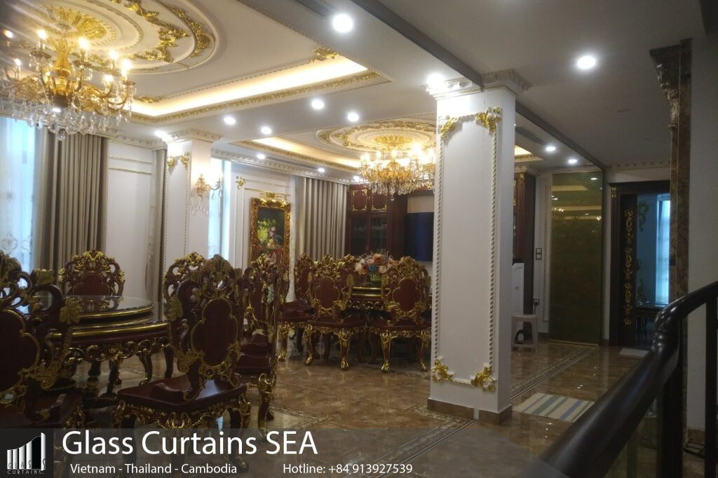 Glass Curtain Sea thi công cửa kính xếp trượt cho SHOWROOM NỘI THẤT TP HÀ NỘI