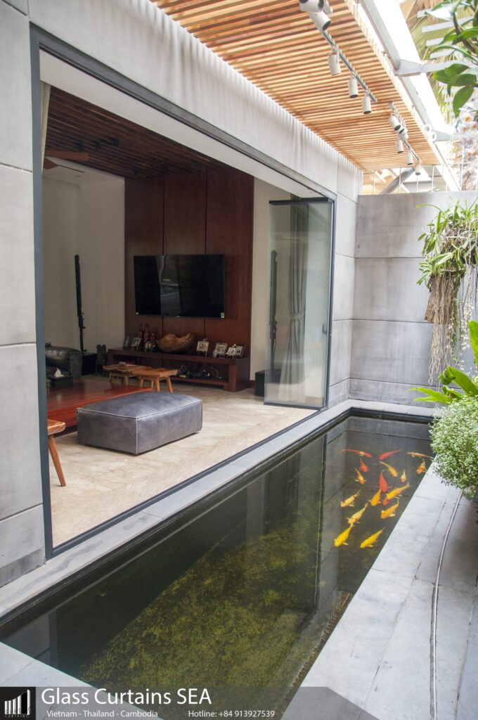 Glass Curtain Sea thi công cửa kính xếp trượt cho VILLA THẢO ĐIỀN Q2 TP HCM 1