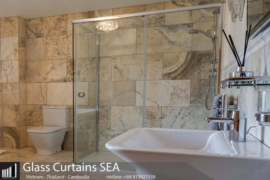 Thi công cửa lùa toilet cao cấp tại Glass Curtains SEA 4