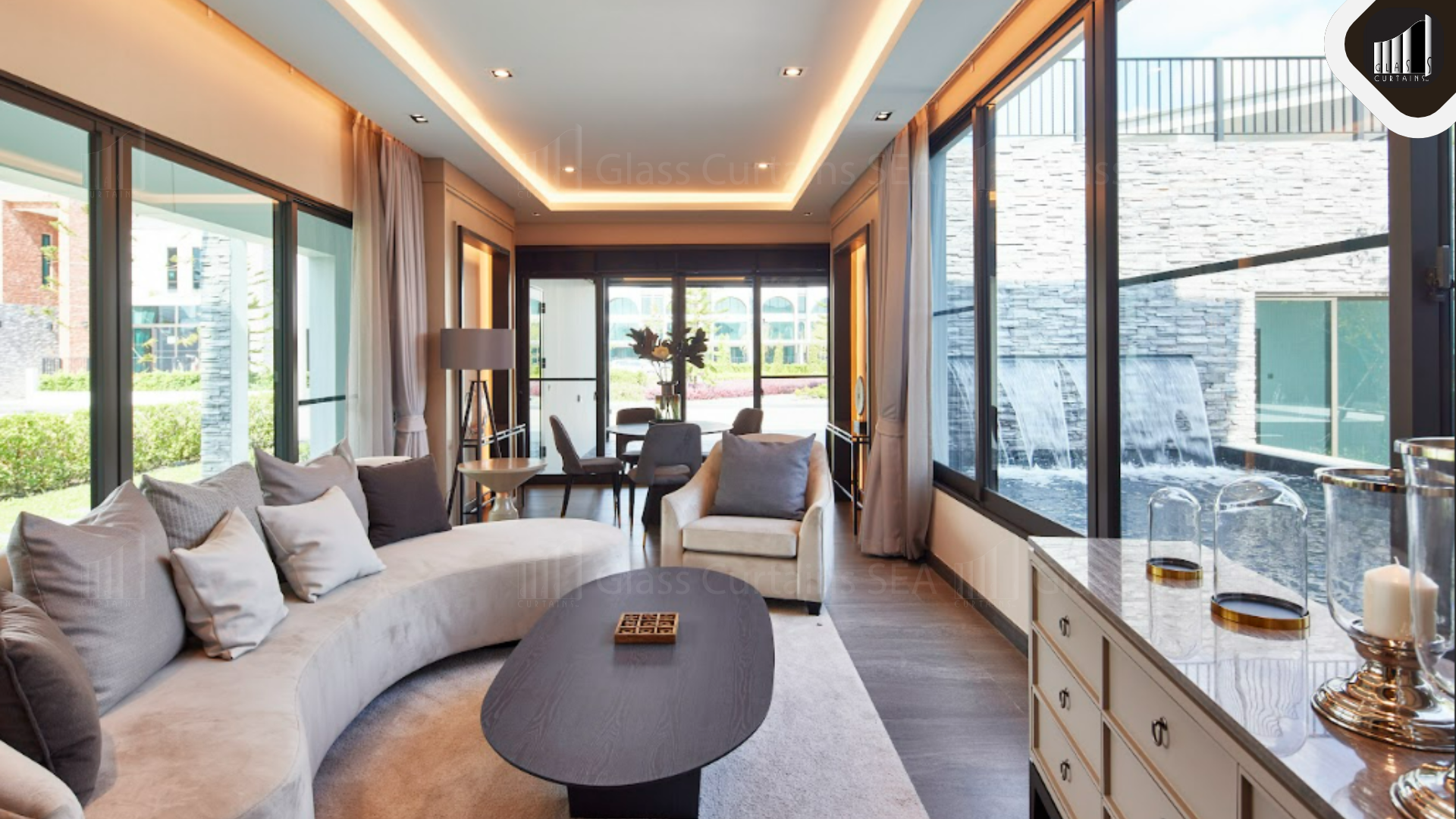 Thi công cửa sổ nhôm kính lùa tại Glass Curtains SEA mới