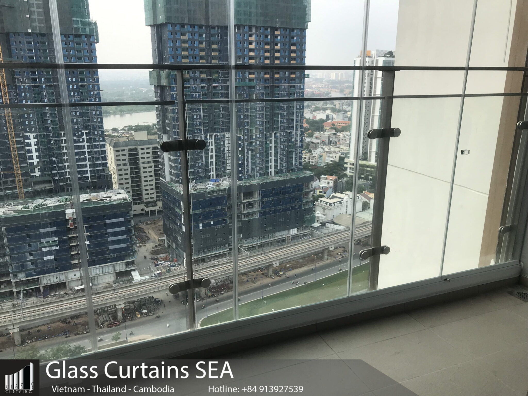 tư vấn cửa kính Estella Heights