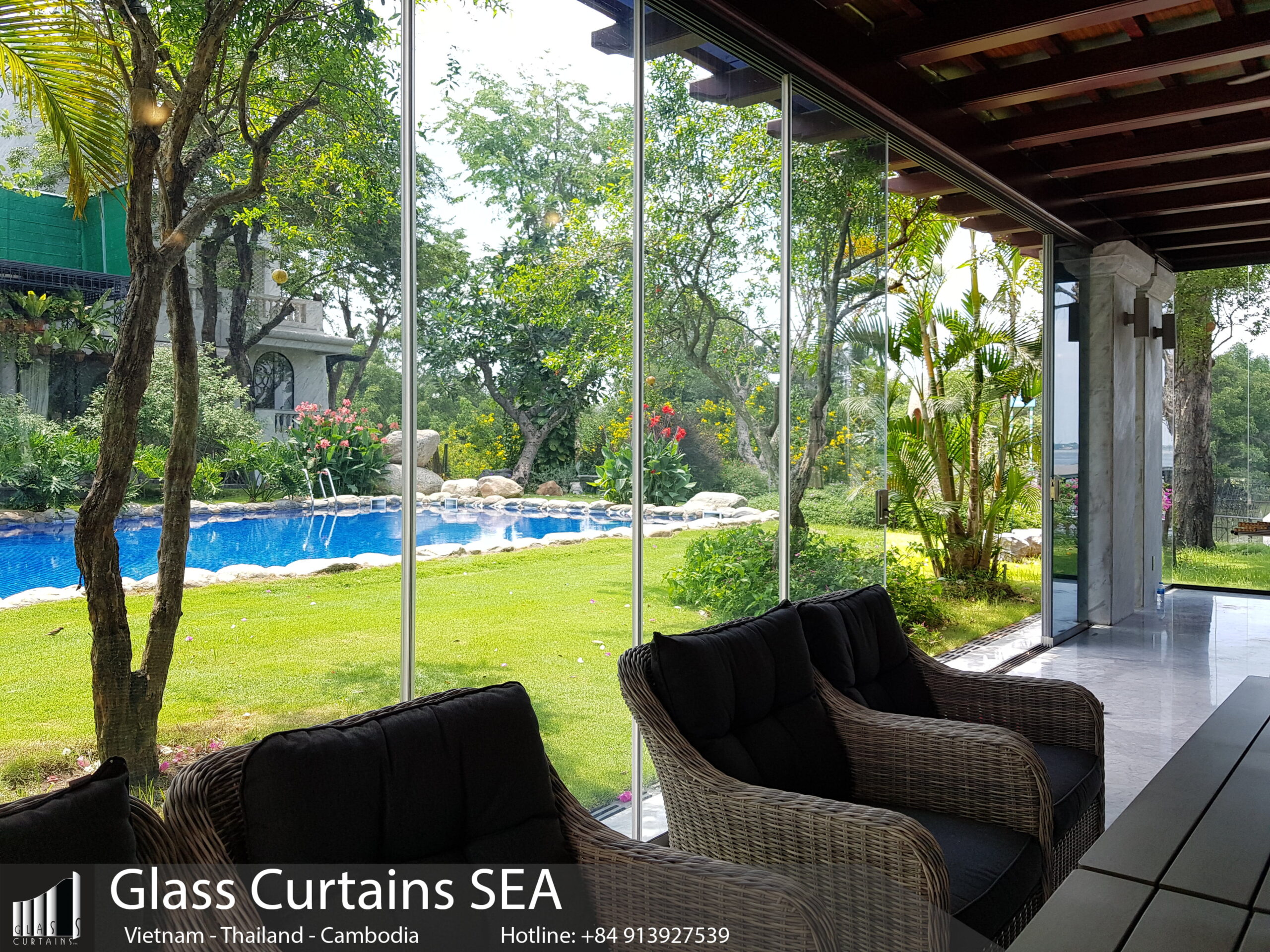 hệ thống cửa kính glass