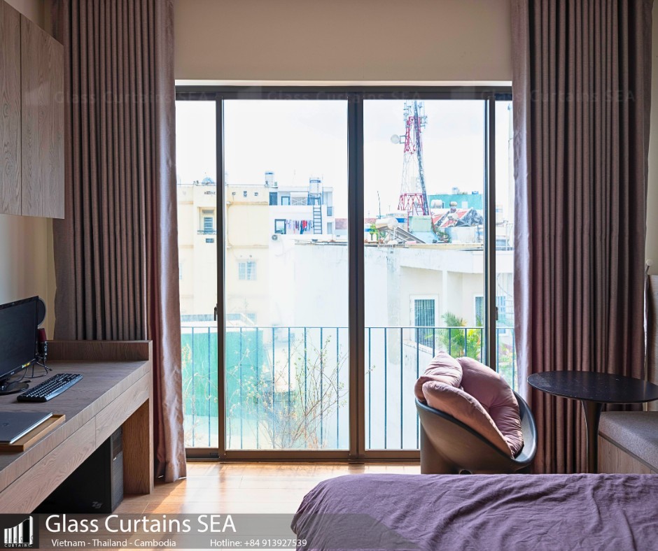 Thi công mẫu cửa kính lùa nhôm kính tại Glass Curtains SEA hiện đại