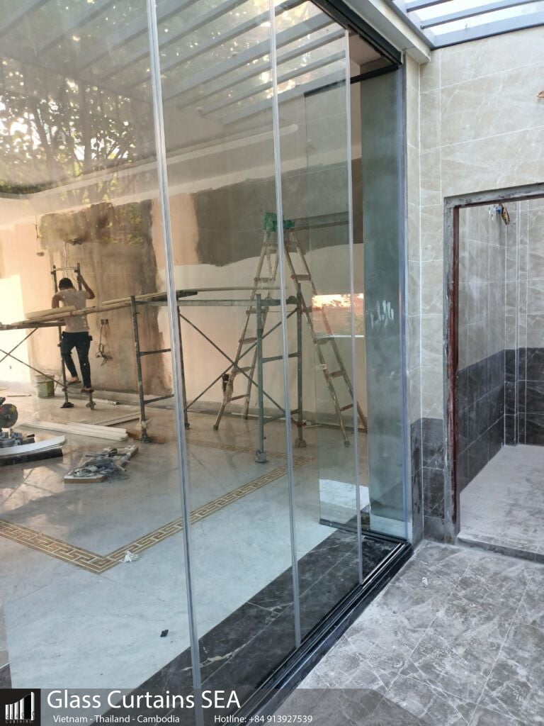Glass curtain sea thi công cửa kính xếp trượt cho nhà riêng 01 TP HÀ NỘI 4