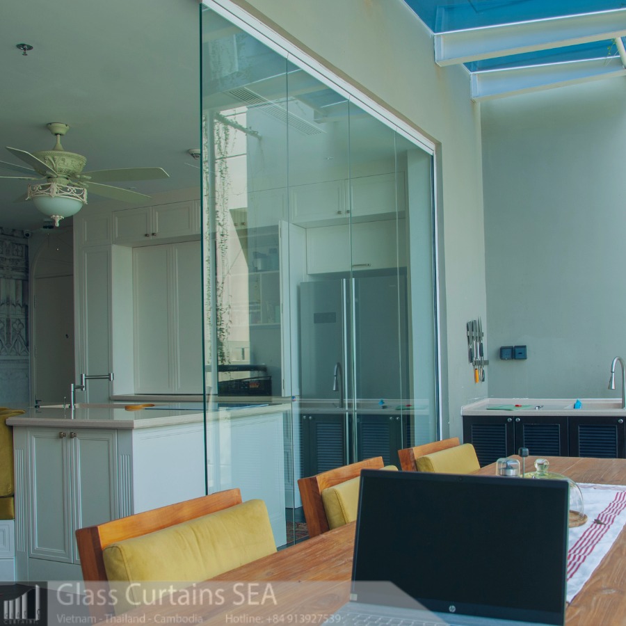 Thi công vách ngăn kính trượt di động tại Glass Curtains SEA 3
