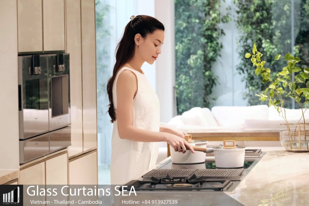 Glass Curtain Sea thi công cửa kính xếp trượt cho căn VILLA H&K Q2 TP HCM 1